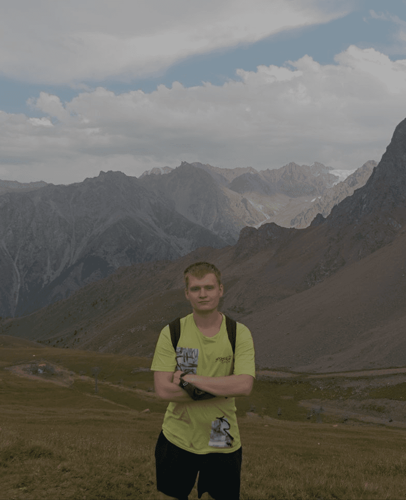 Alexey (back)